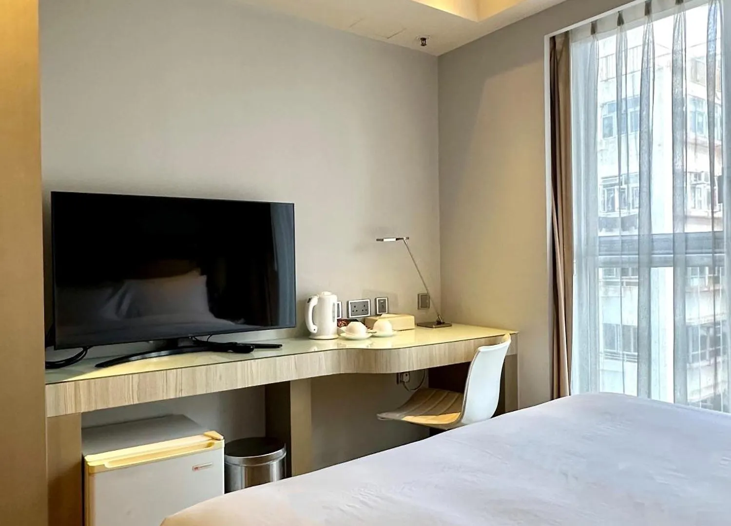 One Dundas Hongkong 3*,  Chiny