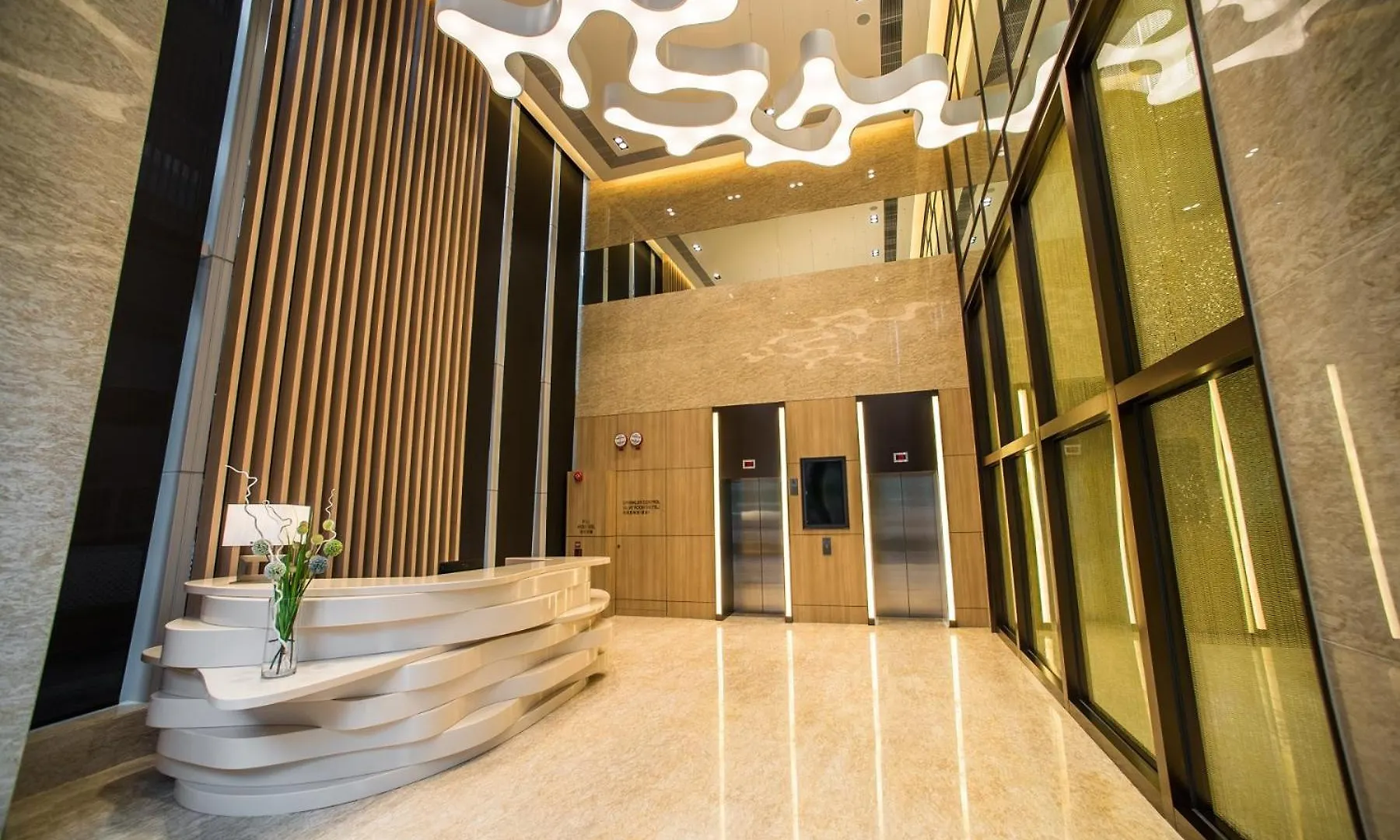 One Dundas Hongkong